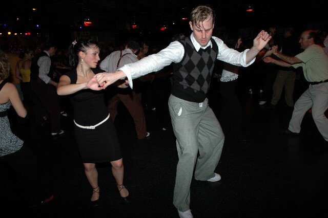 min 2007 11 10 fous swing 322